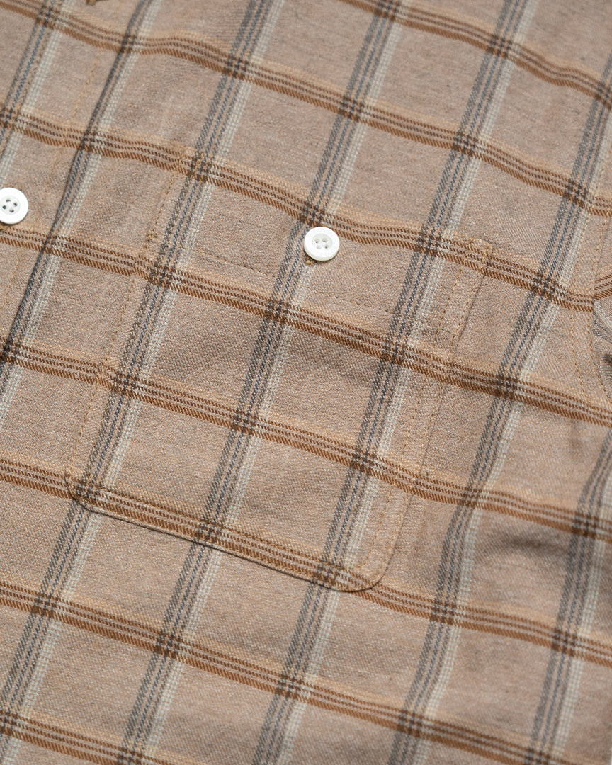 Close-up of the single open pocket of the Windsor Men's Cotton Dress Shirt in timber pane design